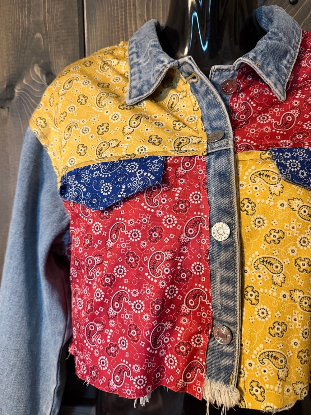 Bandana Patchwork Cropped Denim Jacket - Multicolor - Picture 4 of 8